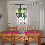 Flekkeroy Sjoboder 4 Soverom 8 Senger Kjere
