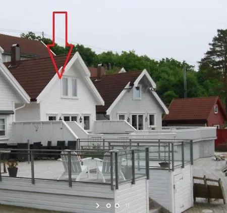 Hébergement de vacances Flekkeroy Sjoboder 4 Soverom 8 Senger *