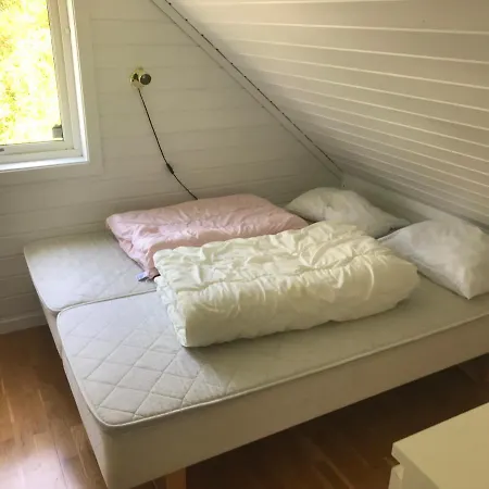 Hébergement de vacances Flekkeroy Sjoboder 4 Soverom 8 Senger