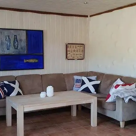 Flekkeroy Sjoboder 4 Soverom 8 Senger