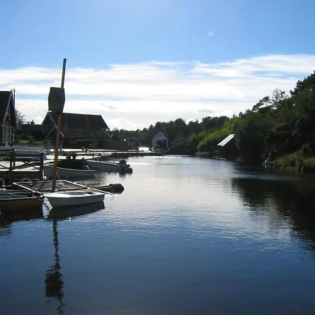 Flekkeroy Sjoboder 4 Soverom 8 Senger Kjere